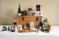 CHRISTMAS ABUNDANCE BASKETS CHRISTMAS ABUNDANCE BASKETS
