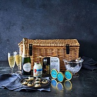 CHRISTMAS ABUNDANCE BASKETS CHRISTMAS ABUNDANCE BASKETS