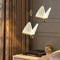 LUXURY WALL LIGHTS AND CHANDELIERS