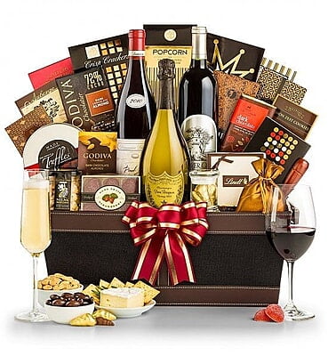 CHRISTMAS HAMPERS